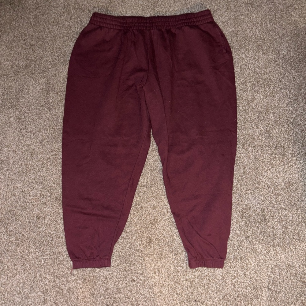 Sweat pants 2xl - 3xl 10$ each WILLING TO NEGOTIATE 🚨‼️